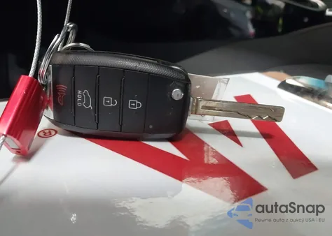 2014 Kia Soul ! from USA, damaged, VIN KNDJX3A51E7710471